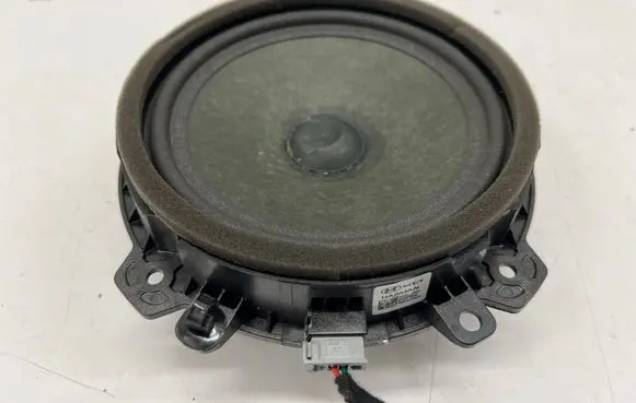 KIA Sportage Front door speaker 96330R2200
