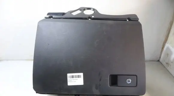 Volkswagen PASSAT B7 USA Glove box