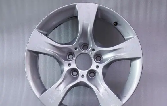 BMW 3 E90 E91 R17 alloy rim 
