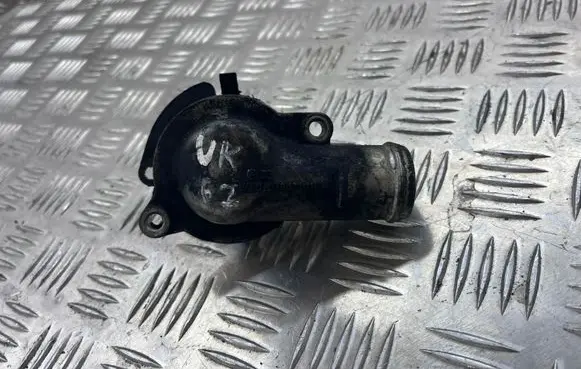 Volkswagen Transporter - Caravelle T5 Thermostat 070121114