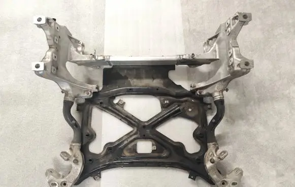 Porsche Cayenne (9Y0 9Y3) Front subframe 4M0399315T 2148322101