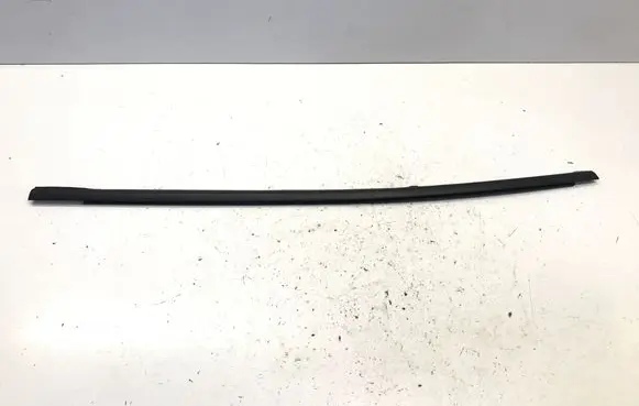 MG MG3 III Rear door windshield rail 