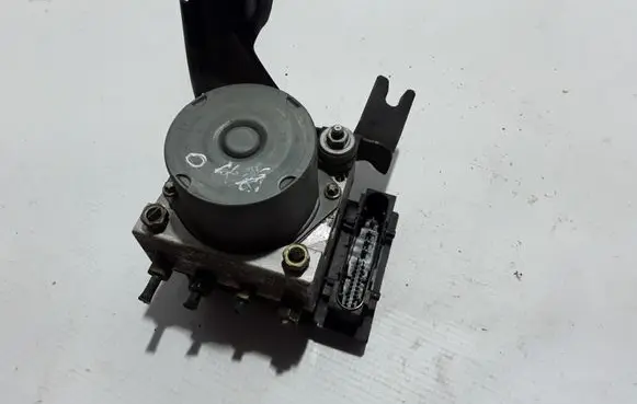 Renault Modus ABS Pump 8200129951