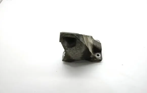 Audi Q7 4L Engine mounting bracket