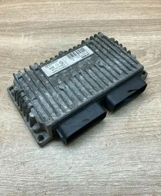 Renault Scenic I Engine control unit/module ECU 7700102904 7700110708