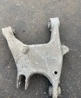 BMW 5 F10 F11 Rear upper control arm/wishbone 6865900