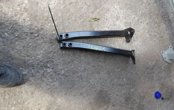 Renault Austral Other front suspension part 