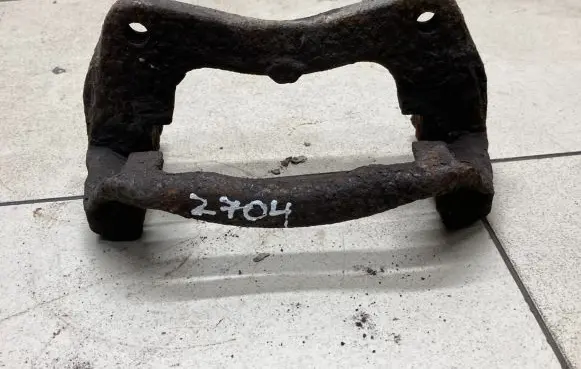 Volvo S40, V40 Front Brake Caliper Pad/Carrier 