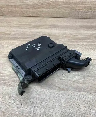 Toyota Auris 150 Engine control unit/module ECU 8966102D92 MB1758004780
