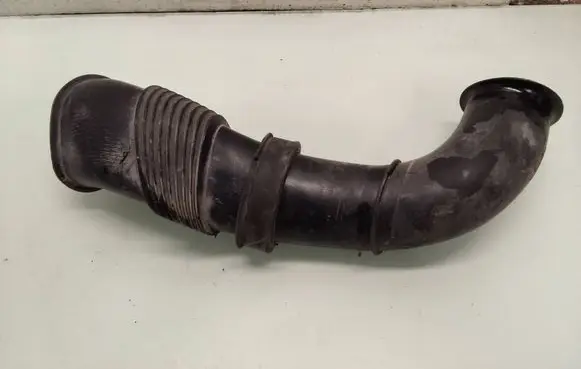 Porsche Cayenne (9PA) Air intake hose/pipe 7L5129609