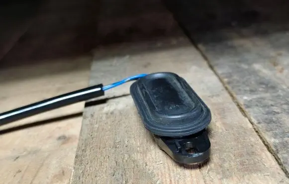 Honda CR-V Tailgate opening switch 