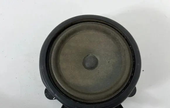 Audi A3 S3 A3 Sportback 8P Front door speaker 8P0035411