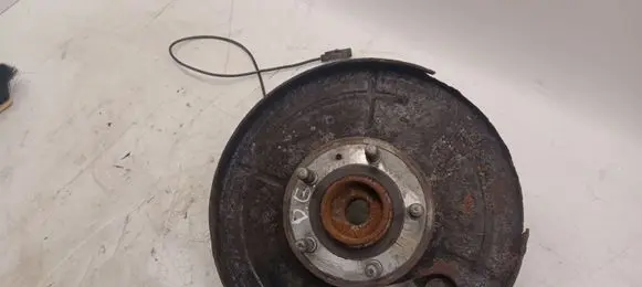 Opel Insignia A Rear wheel hub