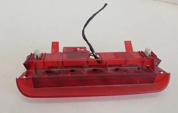 Peugeot 806 Third/center stoplight 22837004