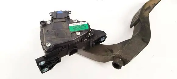 Seat Exeo (3R) Accelerator throttle pedal 8E1721523G 6PV00837505