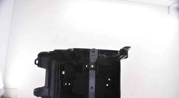 Battery box tray