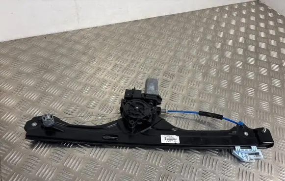BMW 2 F46 Front window lifting mechanism without motor 13262410 3731300A 2579948