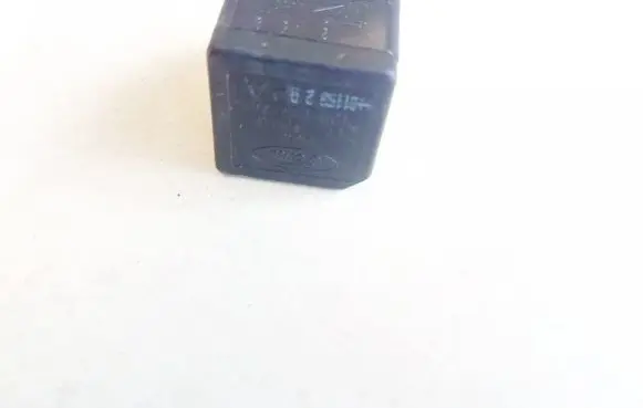 Ford Mondeo Mk III Other relay f0ab14b192aa f0ab-14b192-aa