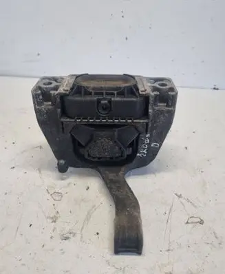 Skoda Superb B8 (3V) Engine mount bracket G3114074