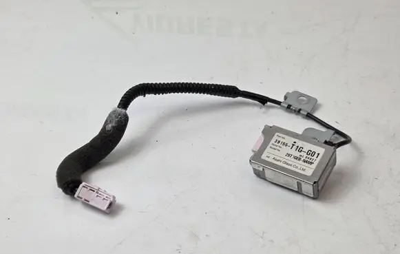 Honda CR-V Aerial antenna amplifier 39155T1GG01 26T1GEBNAMP 04827
