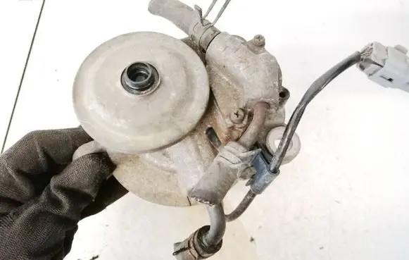 Toyota Corolla Verso AR10 Fuel filter PP950