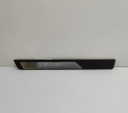 Lexus ES 250 - 300 - 330 Front sill trim cover 6791233150