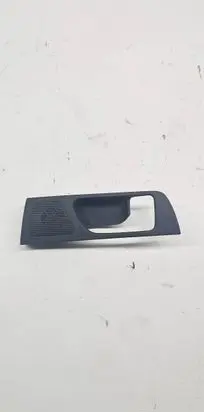 Toyota Avensis T250 Rear door handle trim 6761705040 8616005090 902275499023