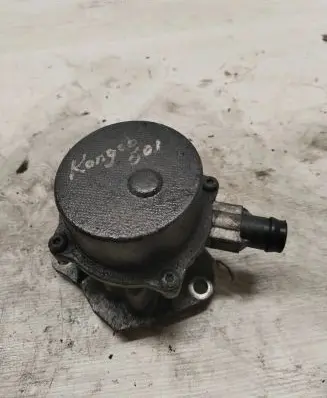 Renault Kangoo I Vacuum pump
