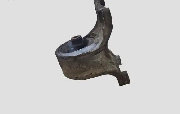 Nissan Almera Tino Engine mount bracket