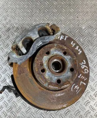 Mercedes-Benz Vito Viano W639 Front wheel hub spindle knuckle 