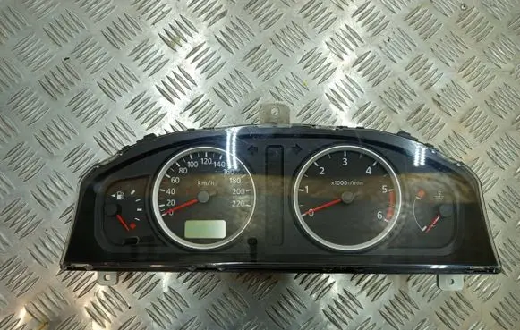 Nissan Almera N16 Speedometer (instrument cluster) BN811