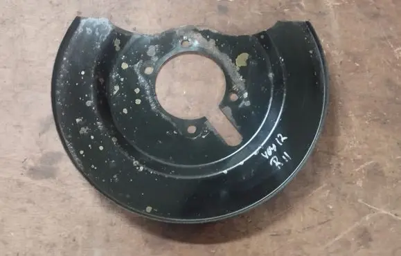 Chrysler Town u0026 Country V Rear brake disc plate dust cover 