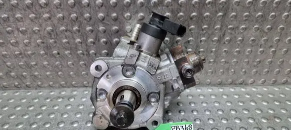 BMW 1 E81 E87 Fuel injection high pressure pump S27705368 7810696
