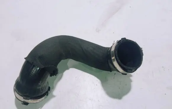 Audi A6 S6 C6 4F Intercooler hose/pipe 4F0145737C