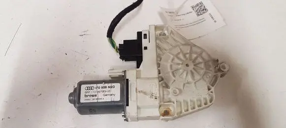 Audi A6 S6 C6 4F Front door window regulator motor 4F0959802D 110199700825