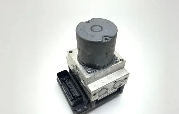 BMW X5 E70 ABS Pump 6780126 3451678012606