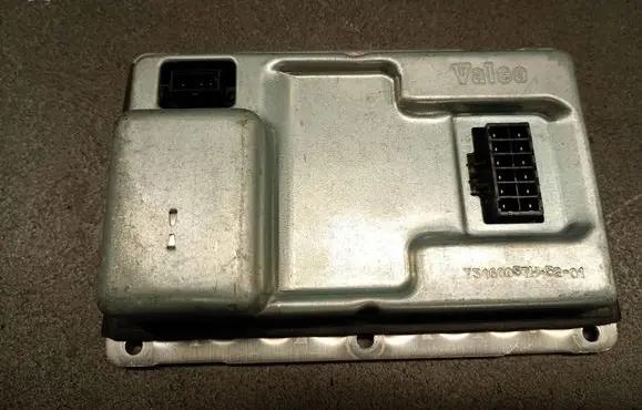 Volkswagen Touareg III Xenon control unit/module 30020303