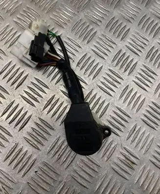 Toyota Carina T190 Ignition lock contact 8445005020