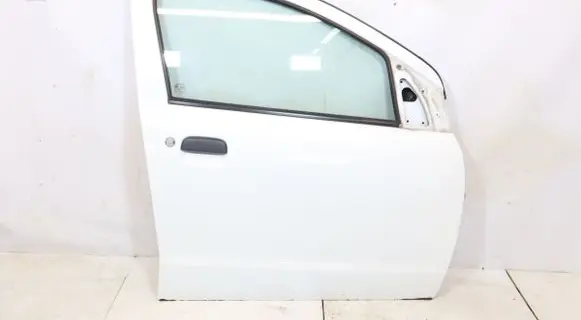 Suzuki Alto Front door 