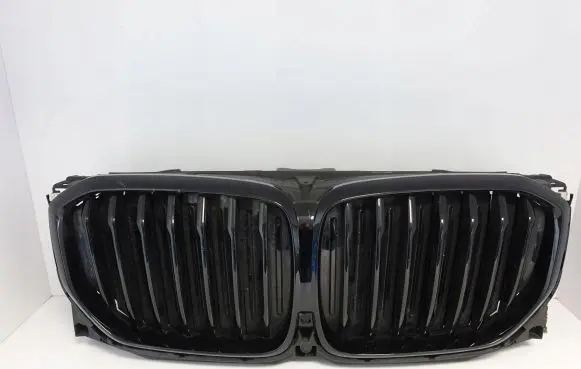 BMW X5 G05 Front bumper upper radiator grill 5A29C42