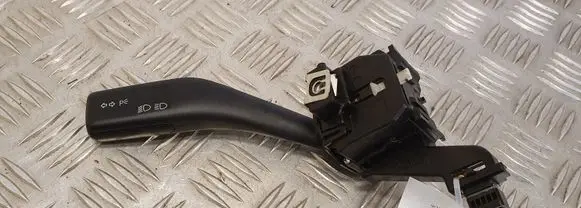 Volkswagen Golf V Indicator stalk 1K0953513