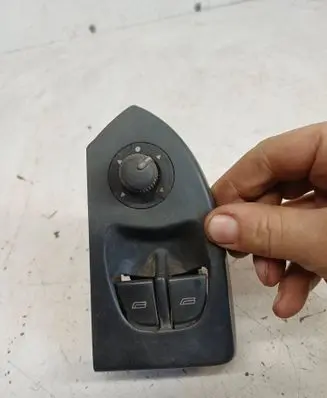 Electric window control switch