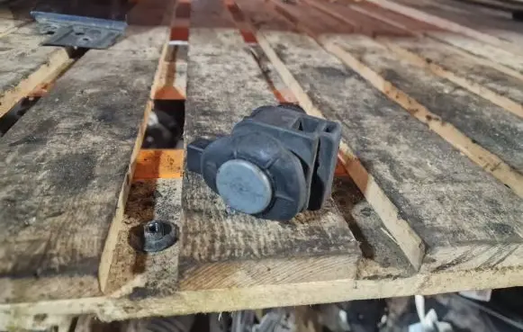 Renault Megane II Turbo solenoid valve