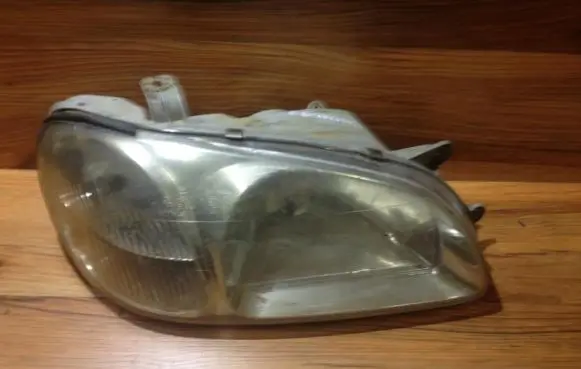 KIA Carnival Headlight/headlamp ok55251020r ok552-51020r