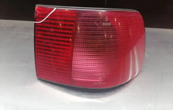 Audi A8 S8 D2 4D Rear/tail lights 4D0945096