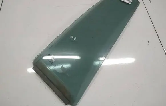 Opel Zafira A Rear vent window glass AS3