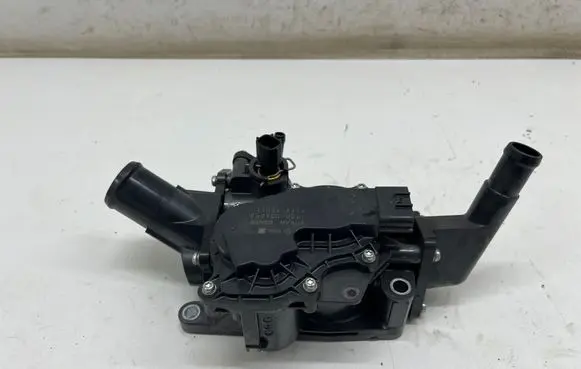 Nissan X-Trail T33 Thermostat/thermostat housing 401111G21 11G241414 0827000041