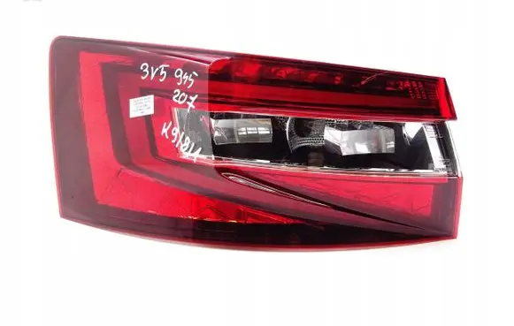 Skoda Superb B8 (3V) Rear/tail lights 3V5945207