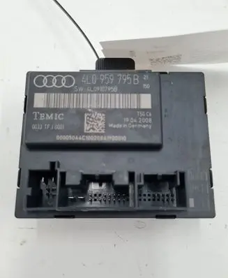 Audi Q7 4L Door control unit/module 4L0959795B 4L0910795B