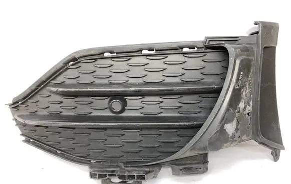 Mercedes-Benz GLC X253 C253 Front bumper lower grill A2538858104